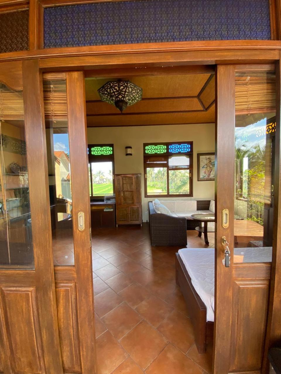 Dukuh Village Villas & Art Тегаллаланг Номер фото